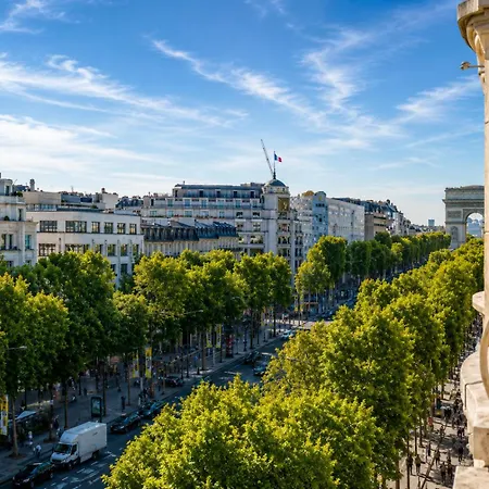 Iii Champs Elysees - Eiffel Tower&arc De Triomphe Apartment *